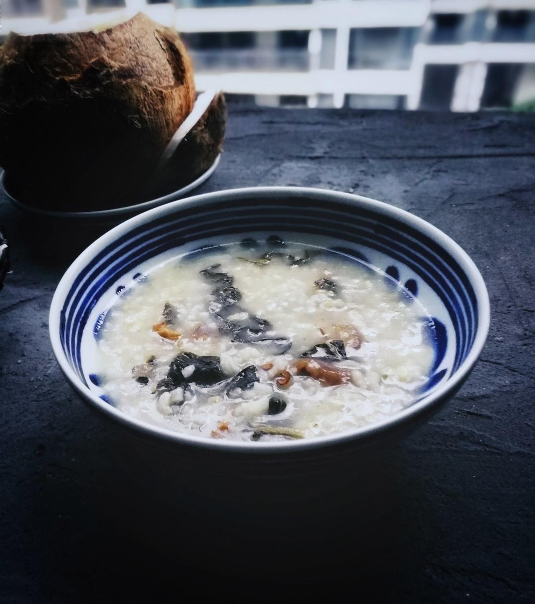 小薇厨房2016做的陈肾菜干陈皮咸猪骨粥