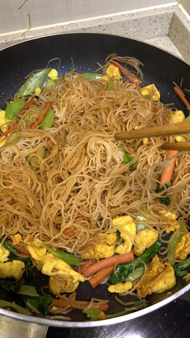 蕊蕊她姑做的百吃不厌的炒米粉