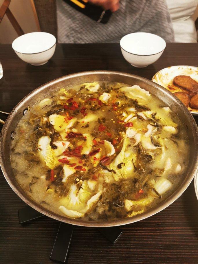 厨师长教你：“酸菜鱼”的传统做法，色香味俱全