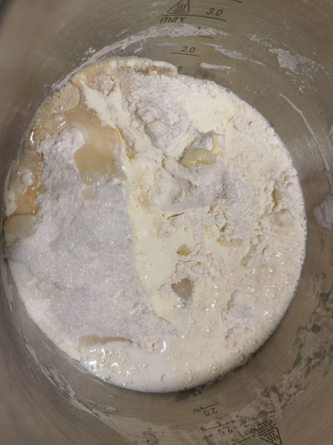 纯奶手撕吐司的做法 步骤1