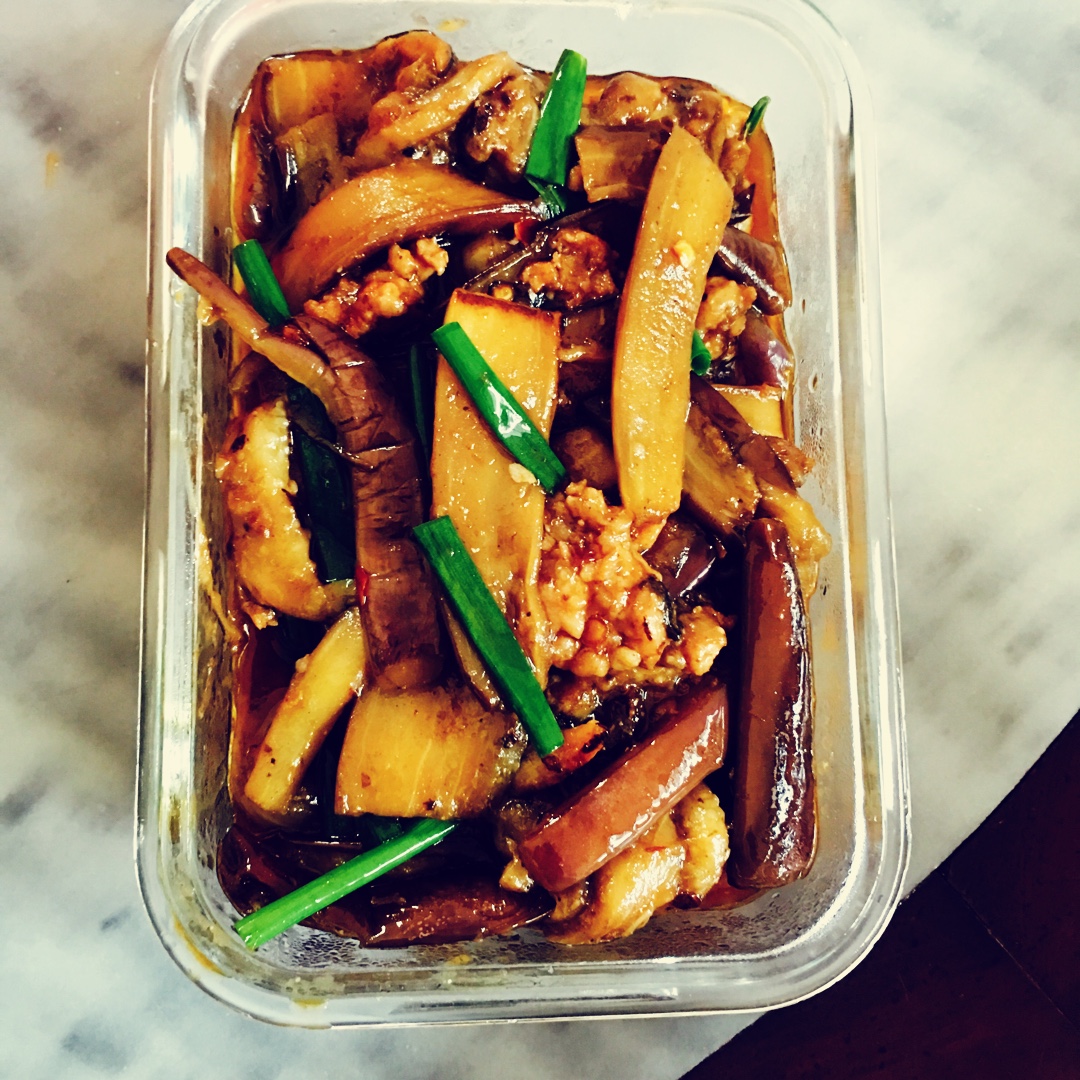 咸鱼茄子煲