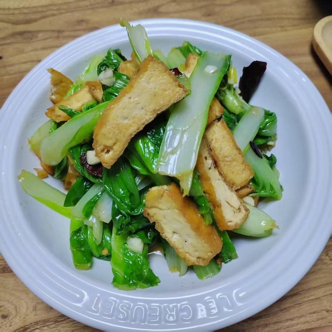 青菜炒豆腐的做法