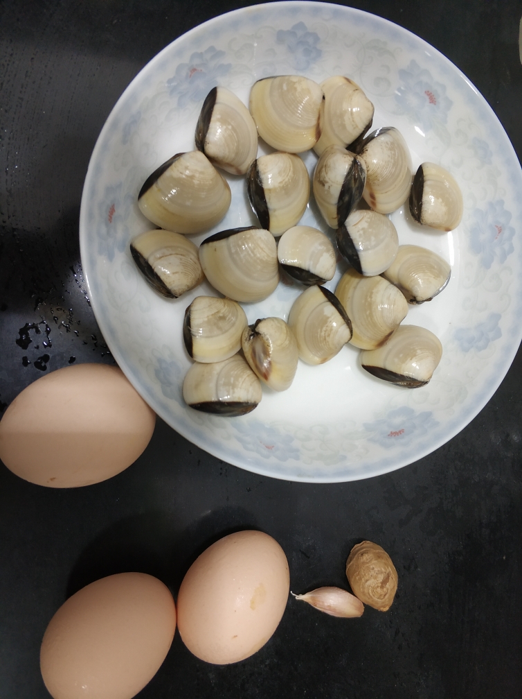 白贝蒸水蛋(适合小朋友吃)的做法 步骤1