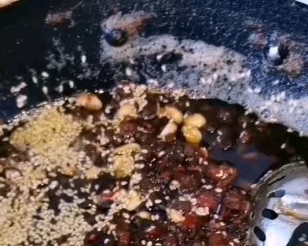 拌面神器香菇牛肉酱的做法 步骤2