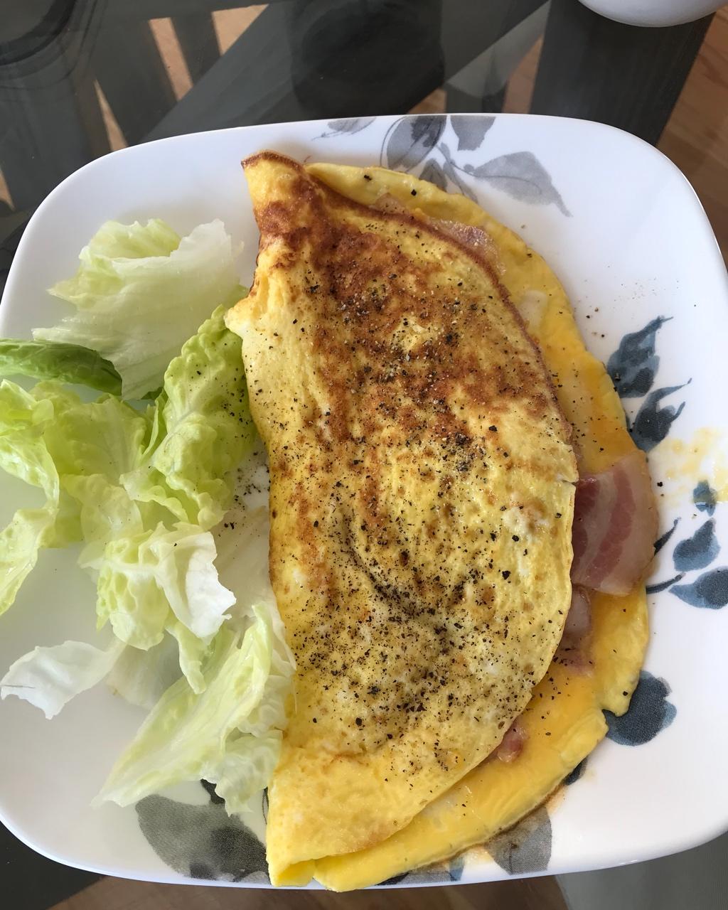 西式早餐Cheese Omelet!