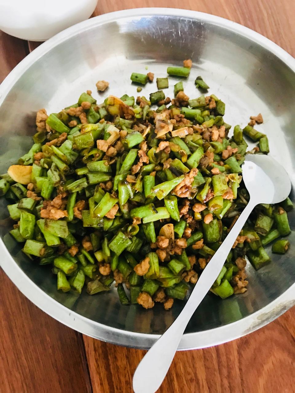 干煸榄菜肉末豆角