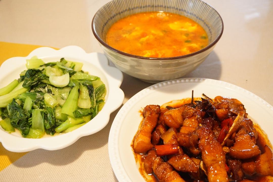 吃一块想两块不油不腻红烧肉