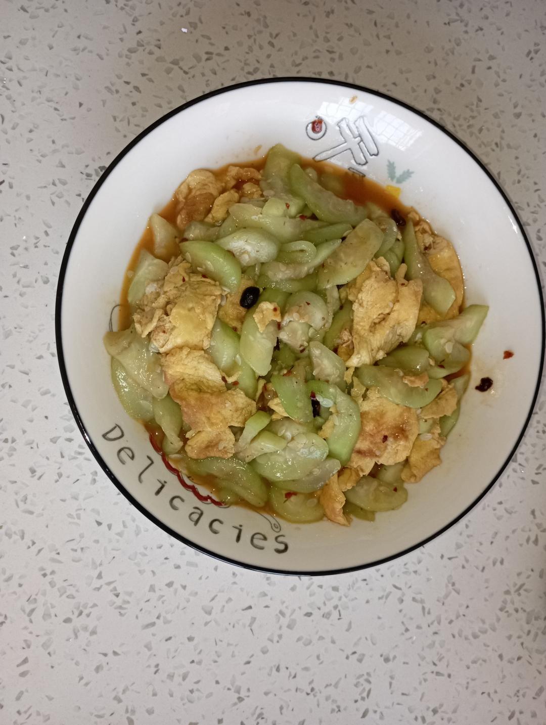 简单快手，五分钟搞定的丝瓜炒蛋