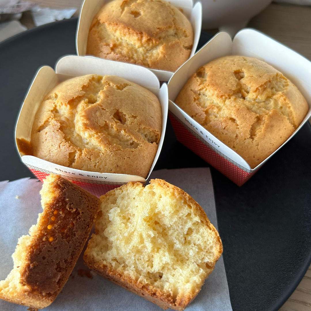 空气炸锅纸杯麦芬蛋糕（超简单）