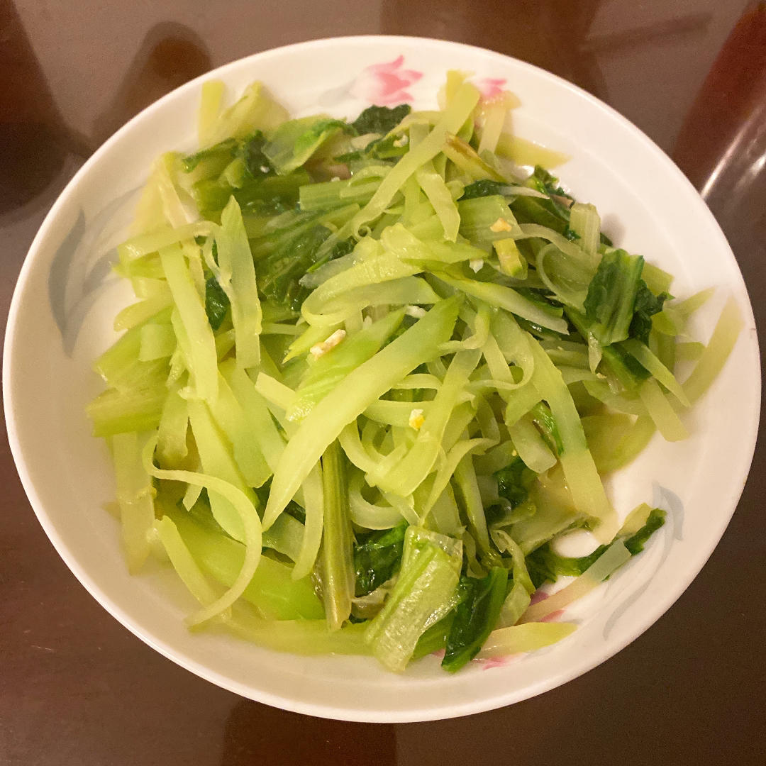 清炒莴笋丝