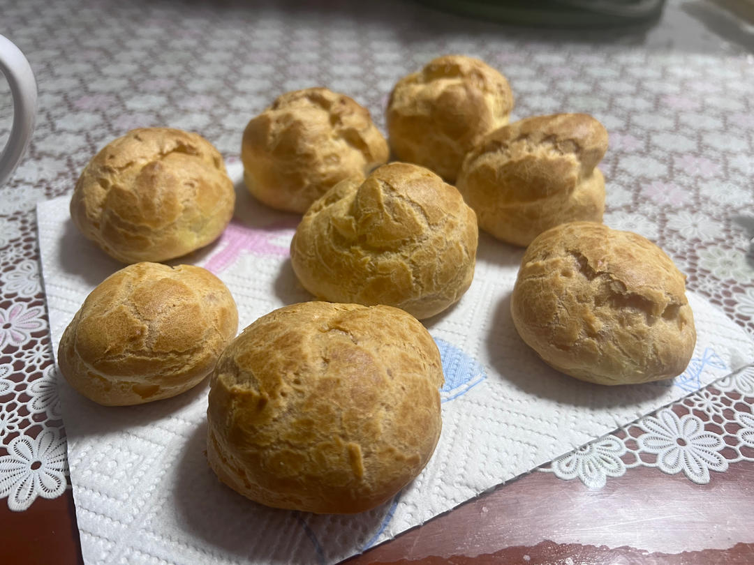 简单易成功的奶油小泡芙做法