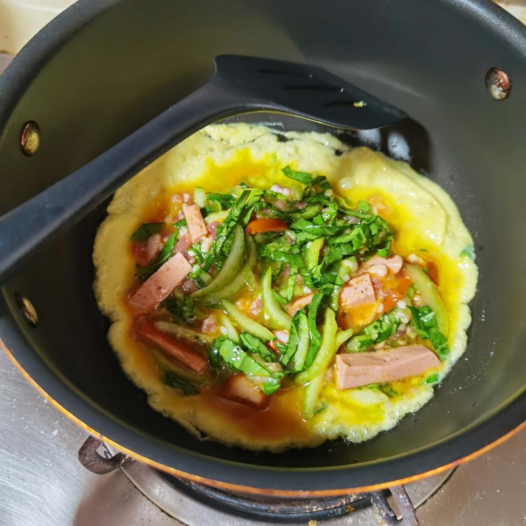 无需烤箱.一口锅轻松做出.爆酱芝士鸡蛋饼🌮