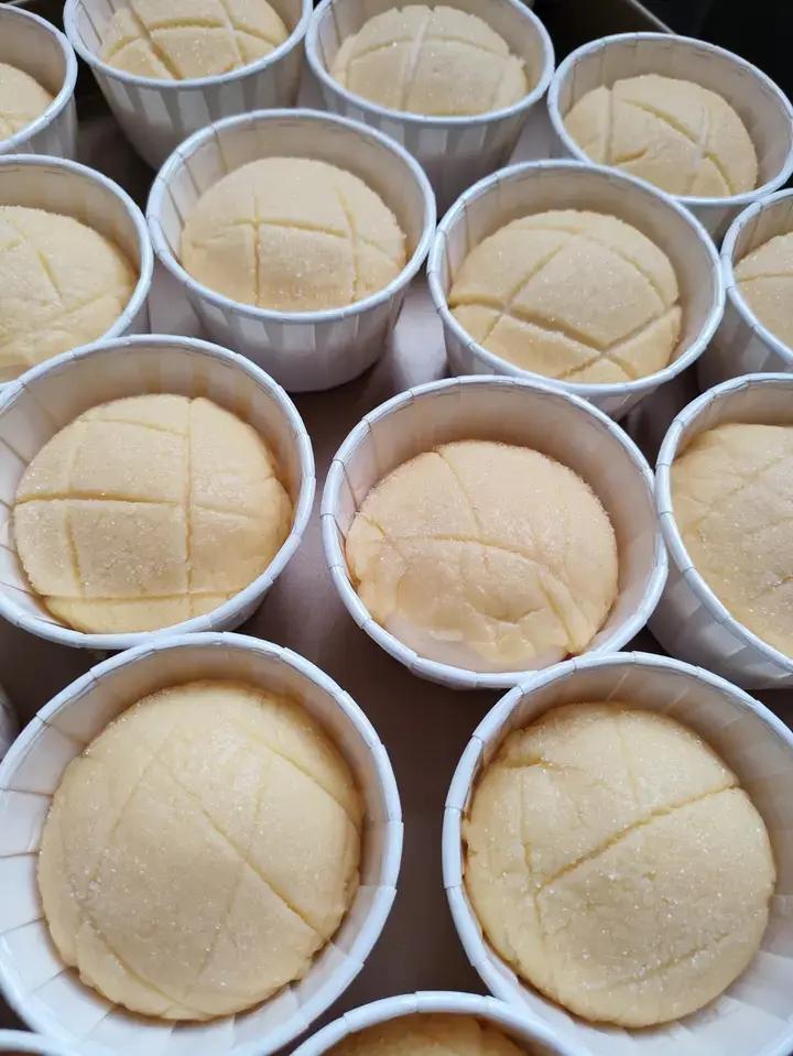 一口沦陷‼️【mini酥皮菠萝包】