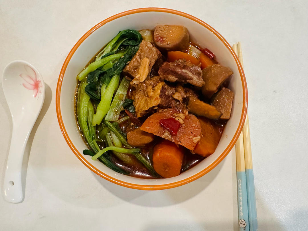 超级香！香！香的炖牛肋条