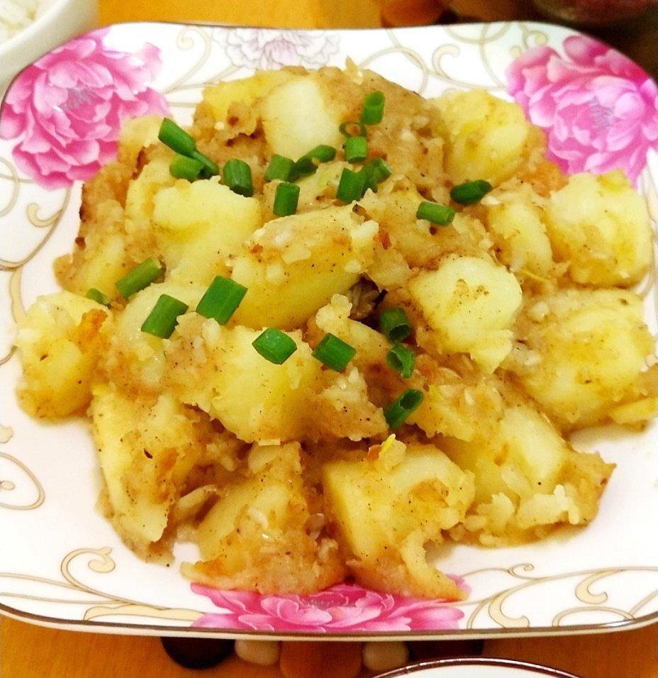 手机用户8317_b6yr做的蒜香马铃薯