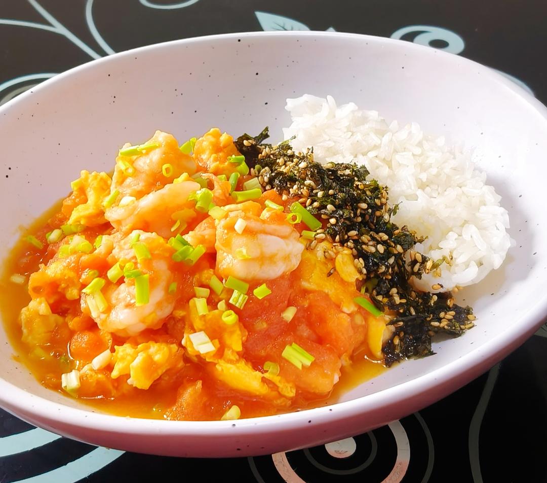 酸甜可口番茄虾仁饭的做法