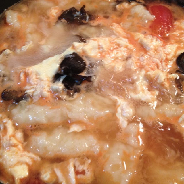 西红柿鸡蛋疙瘩汤