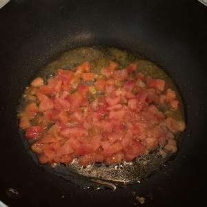 番茄🍅螺旋意面的做法 步骤2