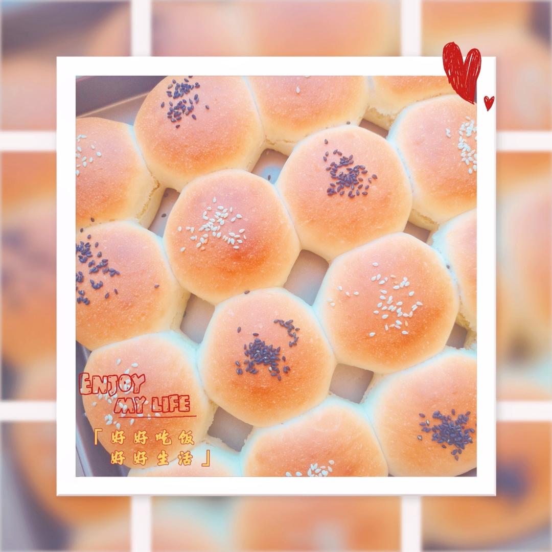 🥛超简单快手，柔软拉丝，一次发酵，牛奶小餐包