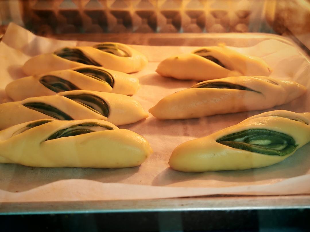 原味（抹茶）2款奶酥馅德式碱水面包｜一次搞定两种口味｜高颜值｜快手｜免手套膜｜免发酵