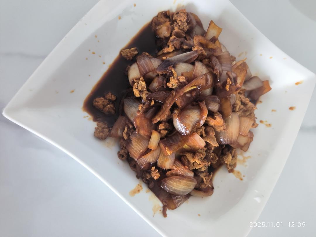 降压防癌的好食材  洋葱炒鸡蛋