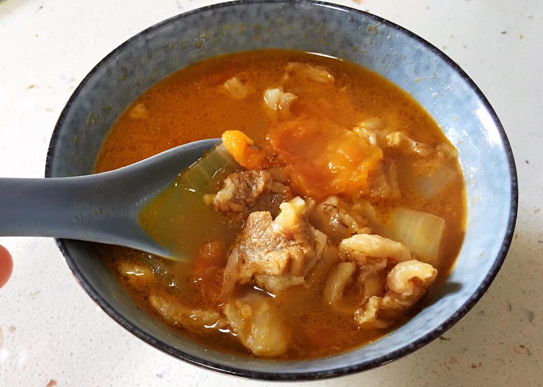 浓浓番茄牛肉汤