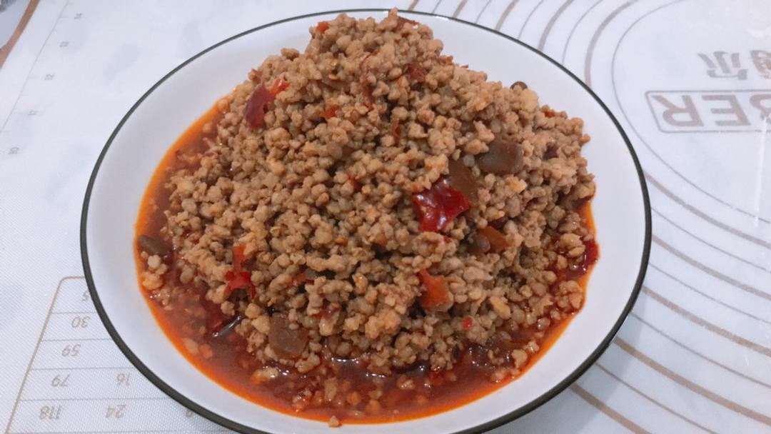 蘑菇辣肉酱