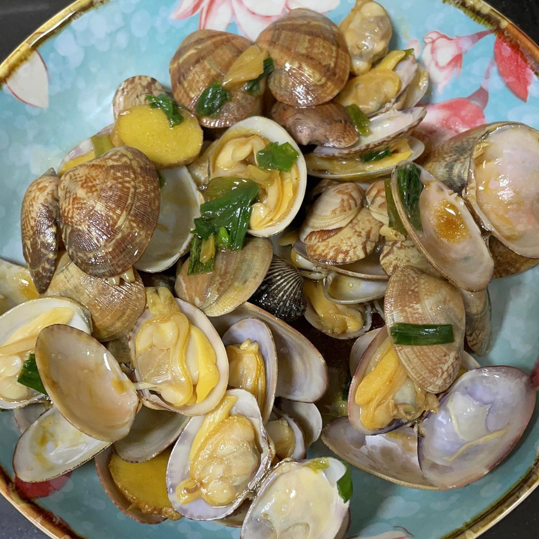 葱姜炒花蛤