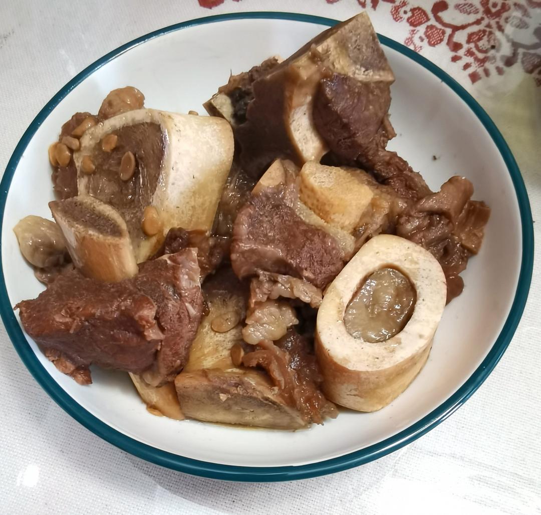 酱牛脊骨