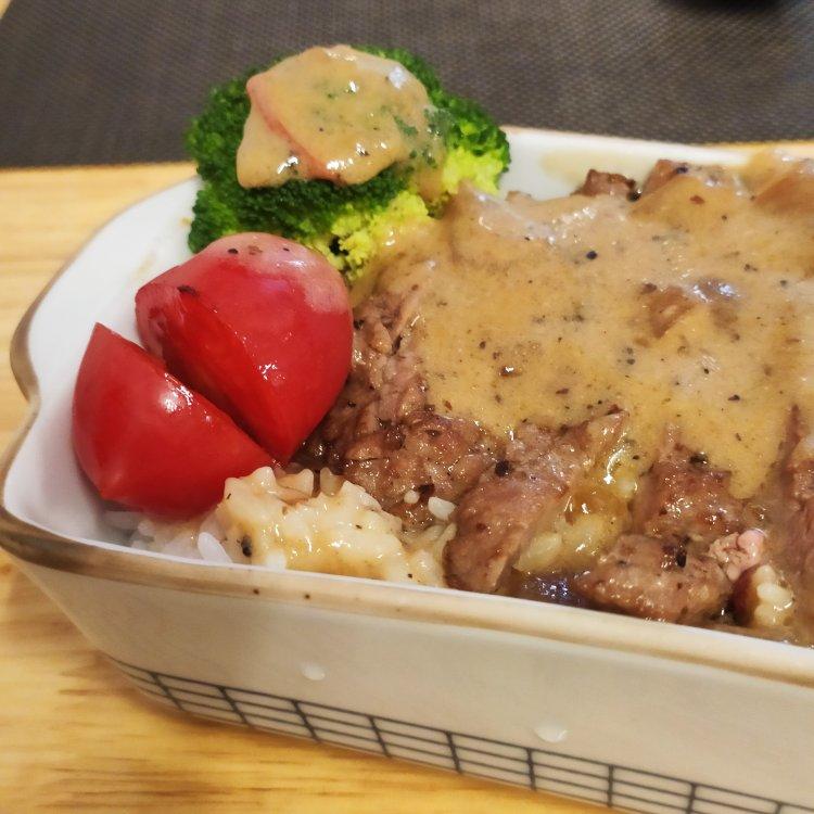 - 食事 -