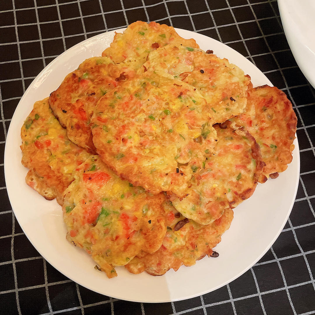 不粘粉，不揉面，5分钟就能搞定的鸡蛋饼