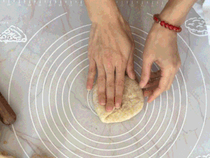 全麦芝麻椒盐烧饼（Funburnt X5专用）的做法 步骤12