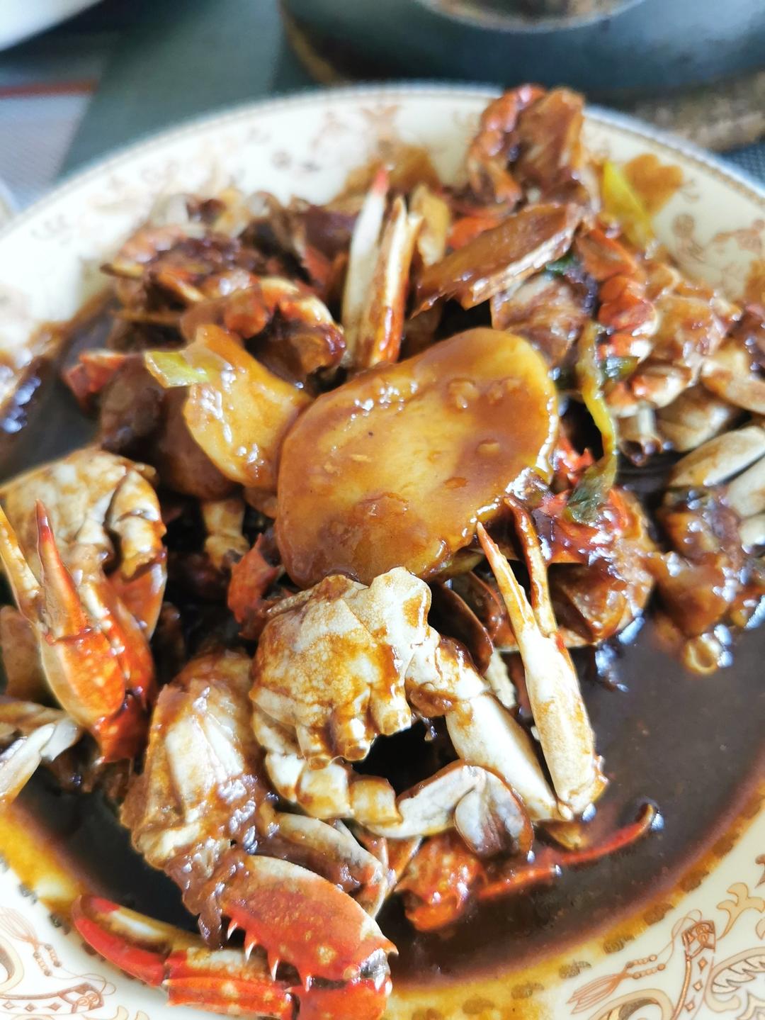 梭子蟹炒年糕～标准的江浙菜