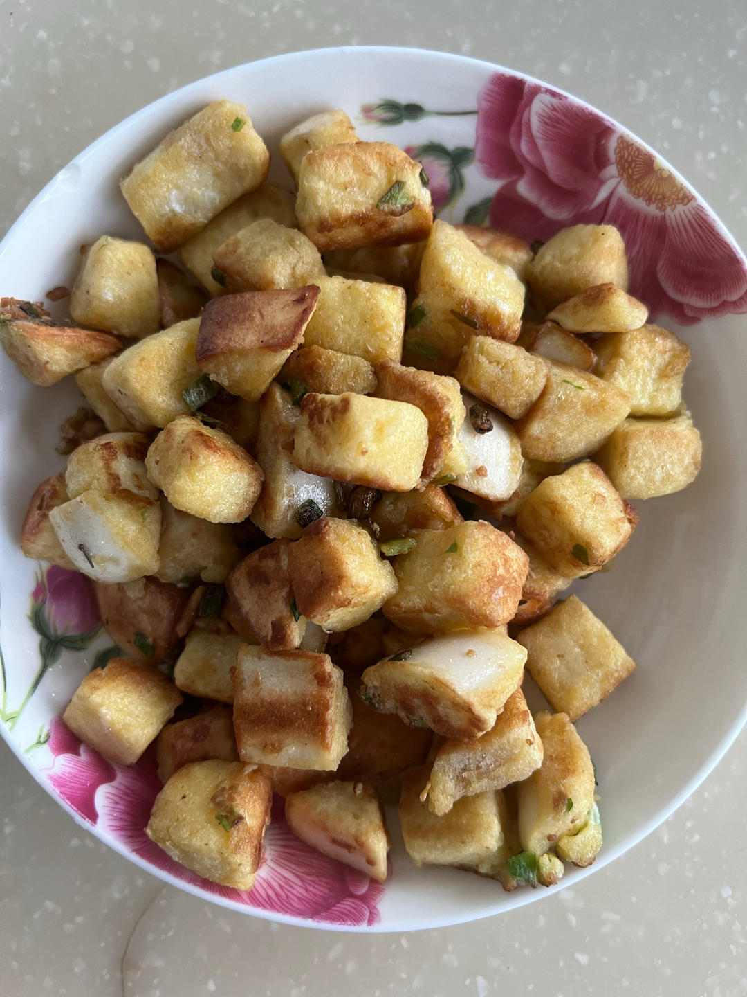 十分钟就能搞定的鸡蛋炒馒头