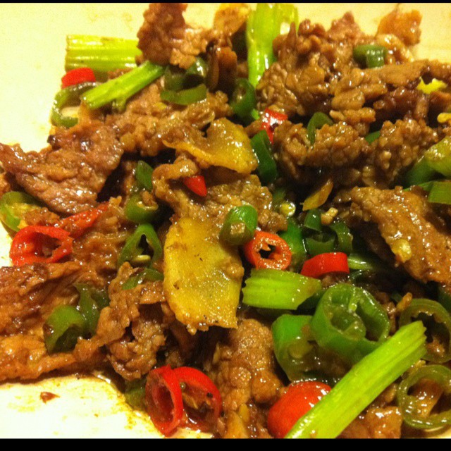 小炒黄牛肉