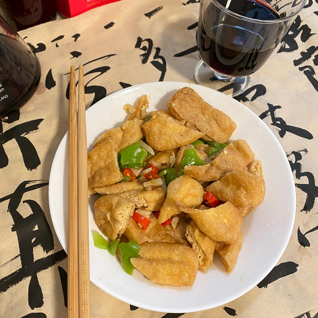 节后“刮油”的清道夫=南北通吃外脆里嫩的小炒豆腐果