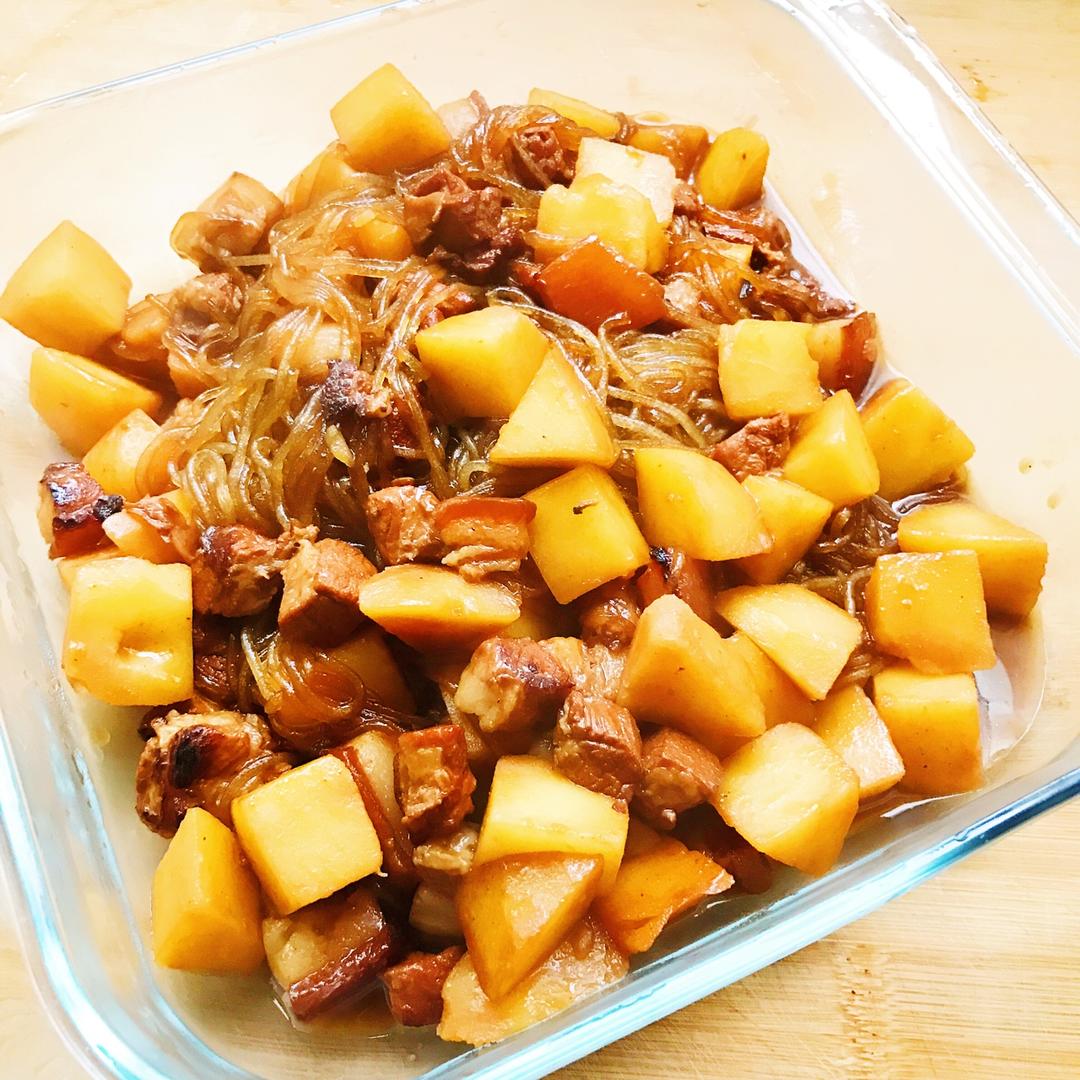 土豆红烧肉