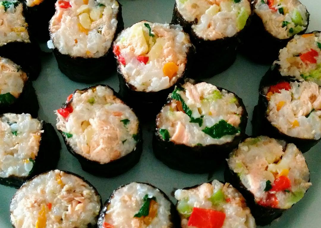 宝宝三文鱼寿司的做法