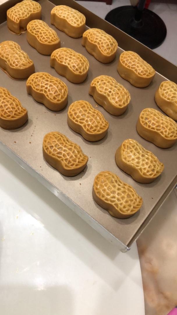 好事（柿）发（花）生🥜—广式伯爵红茶花生月饼