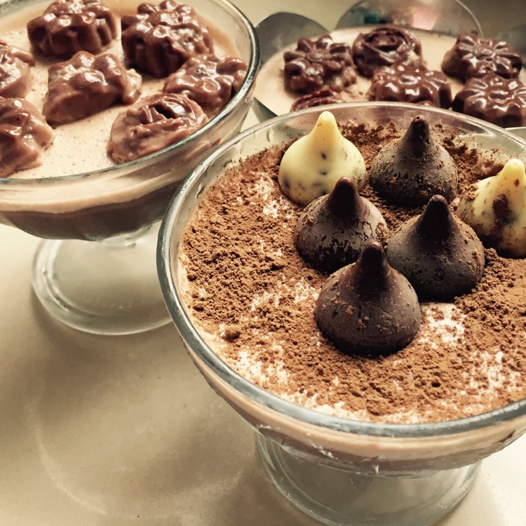 super童小百做的巧克力慕斯杯