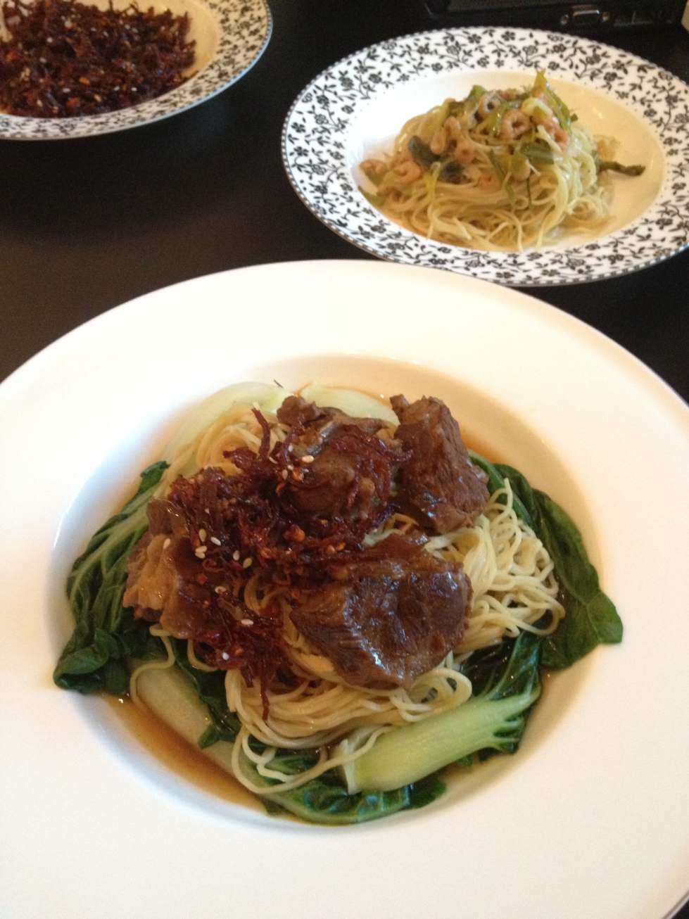 asherah做的灯影牛肉配红烧牛肉面