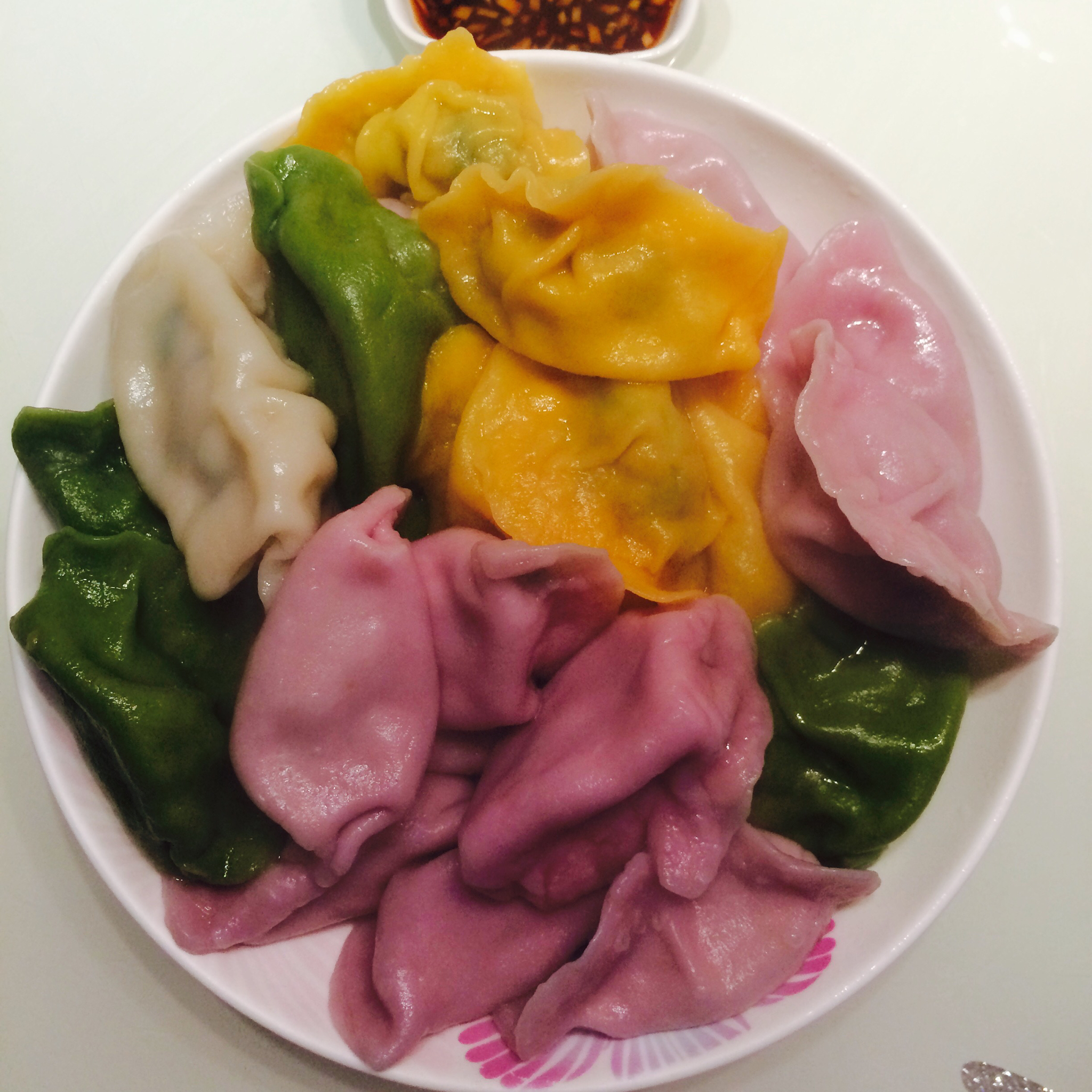 彩色水饺