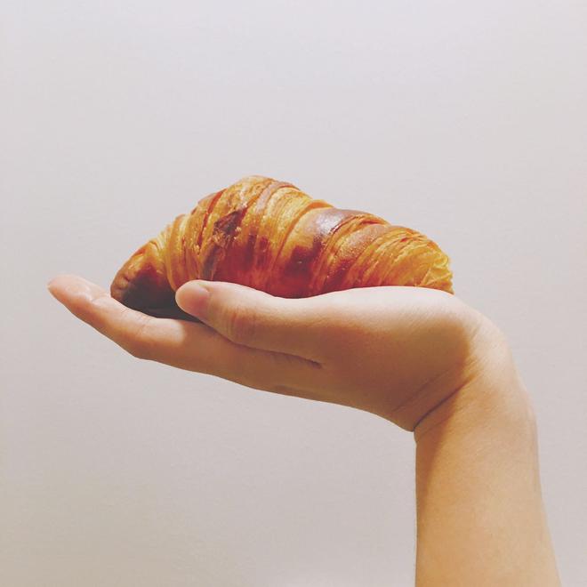 干酵母液体酵头可颂 Poolish Croissant（来自德州农民最有用的可颂制作小贴士）的做法