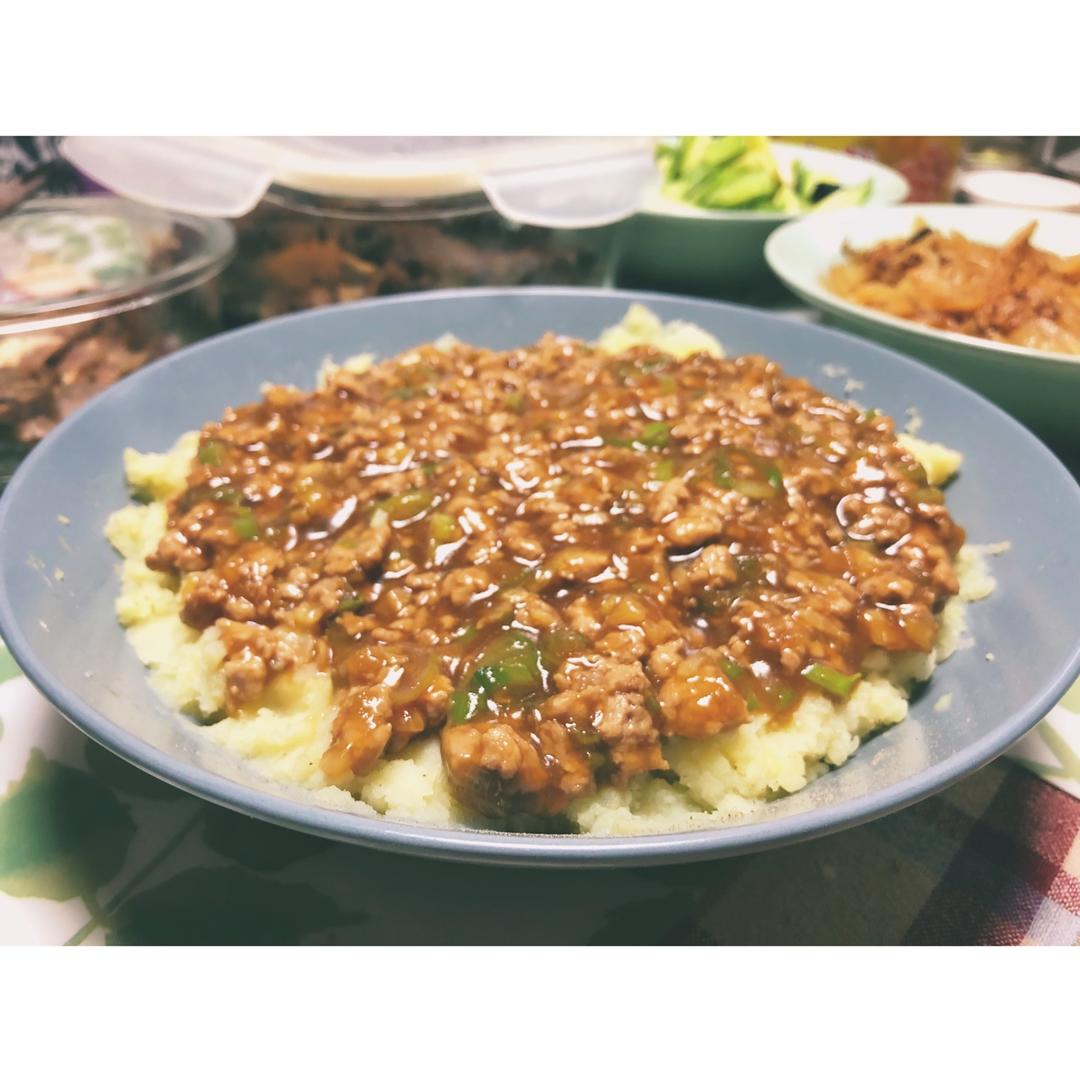 孤独的美食家肉酱土豆泥