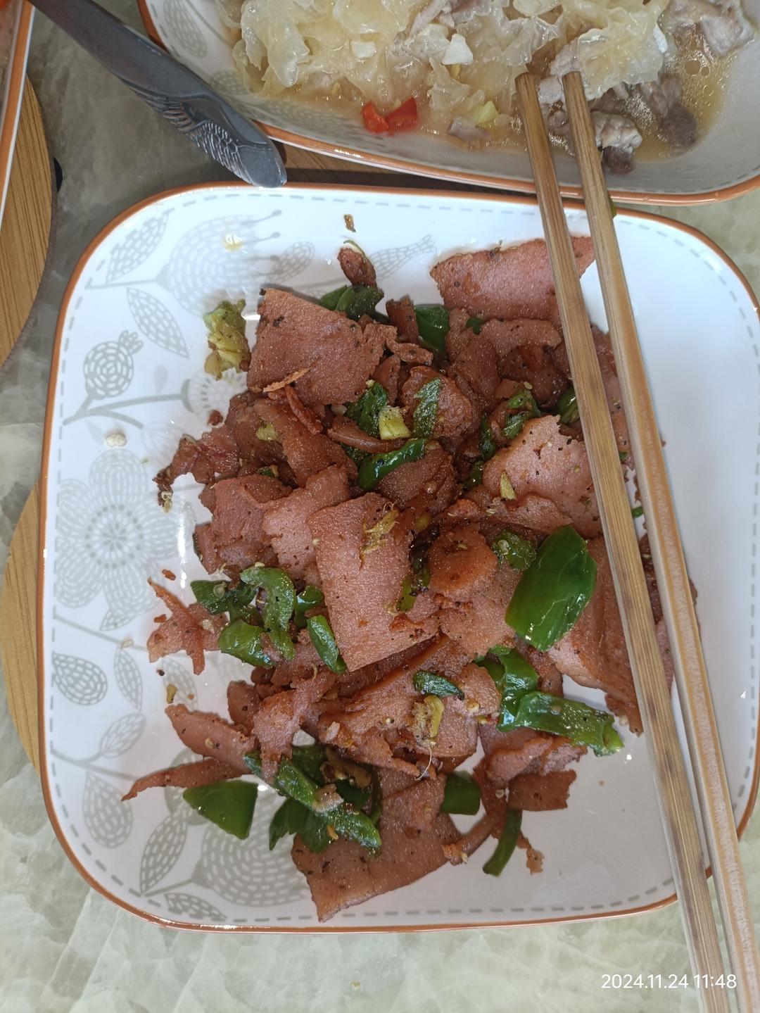 幸福感飙升的炒午餐肉