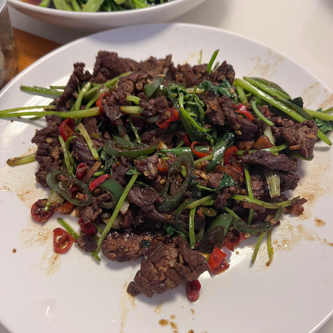 小炒黄牛肉（湘菜）