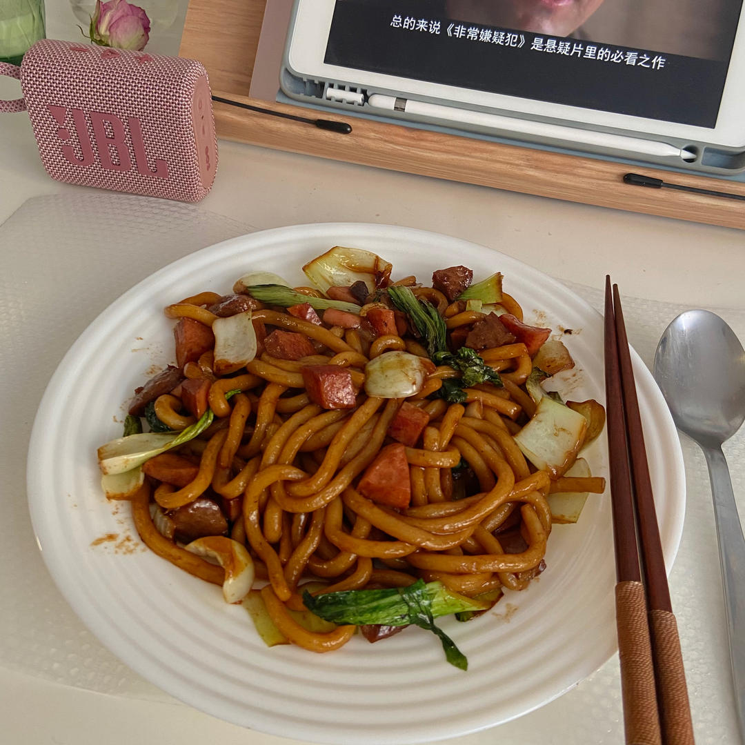 【好吃到舔盘的乌冬面】