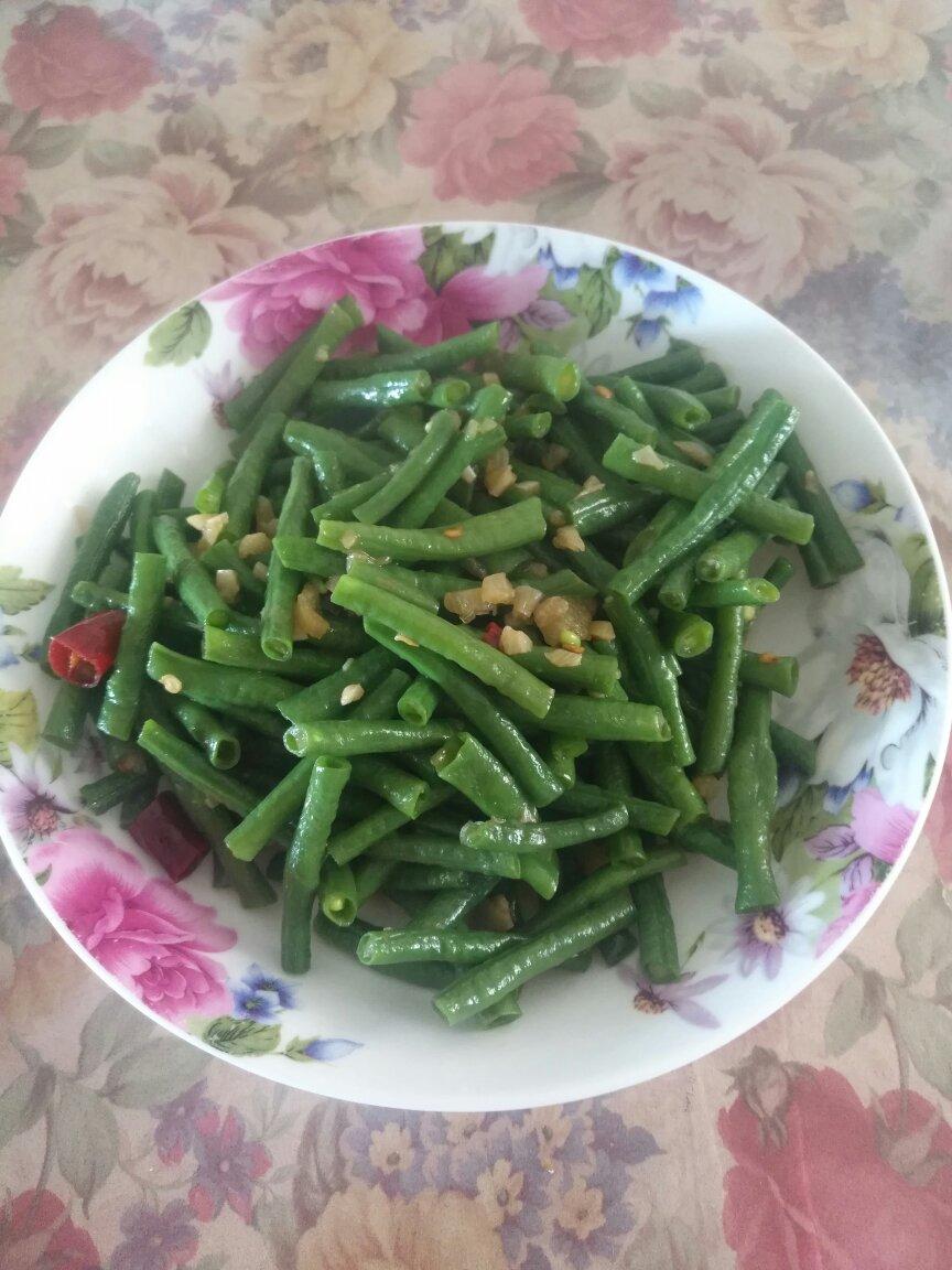 午后阳光墨墨做的线豆炒肉