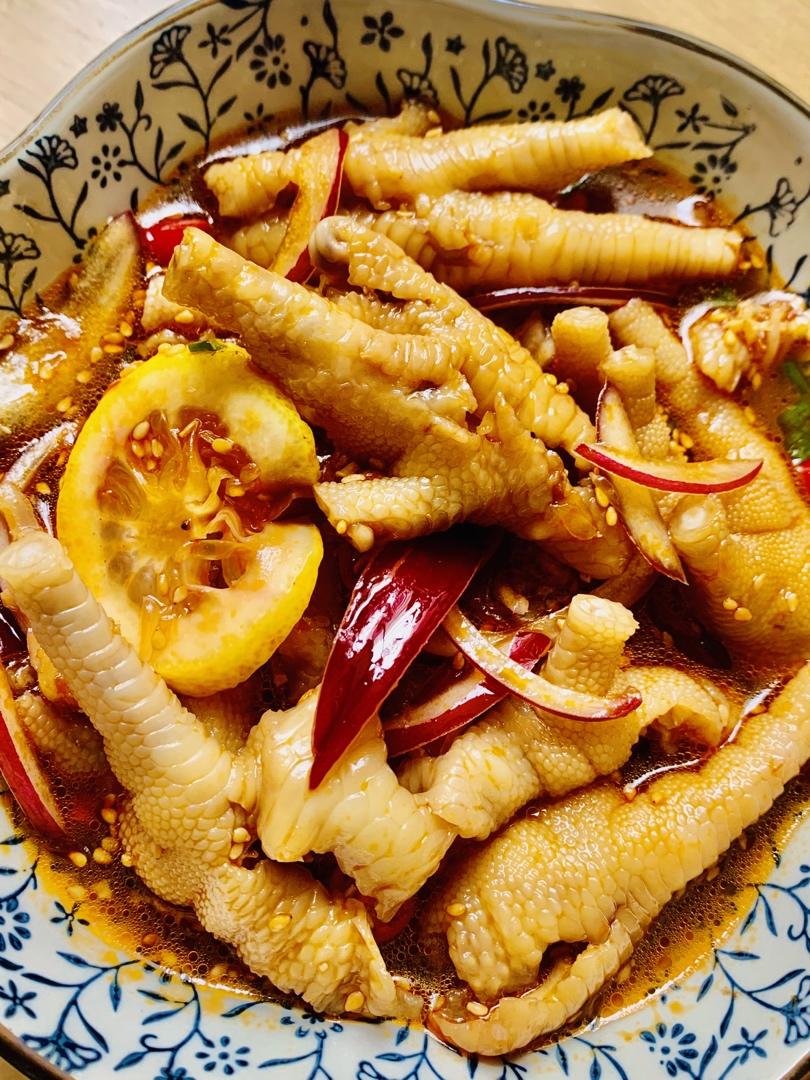 绝对不会后悔的酸辣鸡爪
