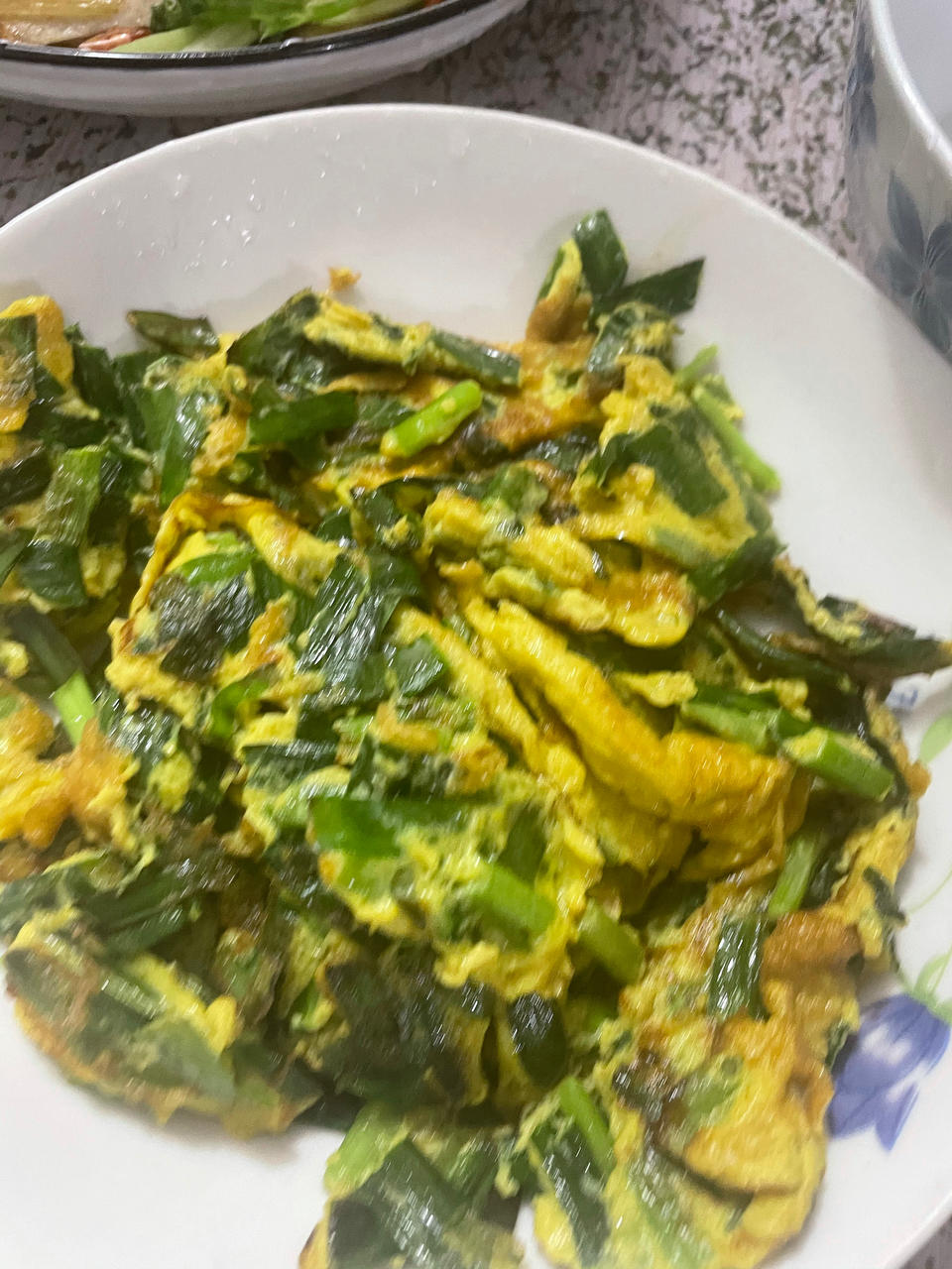 〈韭菜炒鸡蛋〉，超级家常菜🥢，欣小厨 😉